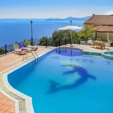 Panorama Kaminaki Villa
